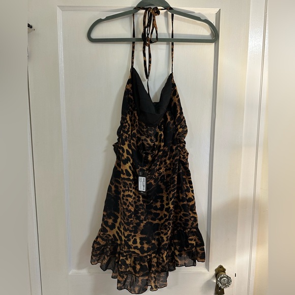 Pretty Little Thing cheetah print dress - Picture 4 of 5